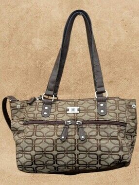 Woman's George Shoulder Bag